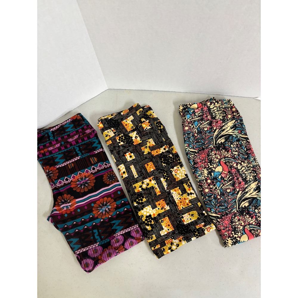LuLaRoe Tall‎ & Curvy Leggings Three Print Bundle